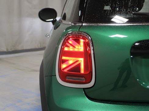 Used 2024 MINI Cooper S FWD image 29