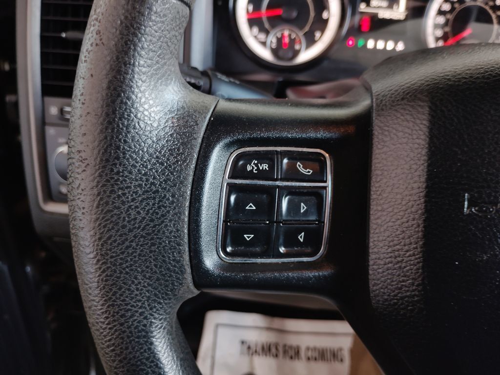Used 2018 RAM 1500 Express AWD/4WD image 21