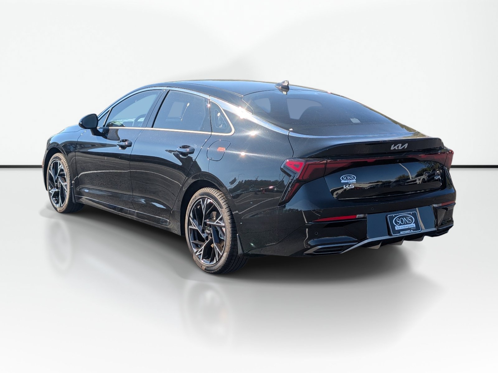 New 2026 Kia K5 GT-Line FWD image 3