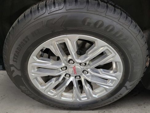 Used 2021 GMC Yukon SLT w/ SLT Premium Package AWD/4WD image 10