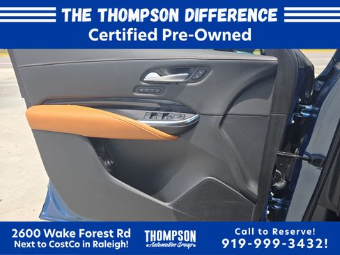 Certified 2025 Cadillac XT4 Premium Luxury FWD image 26