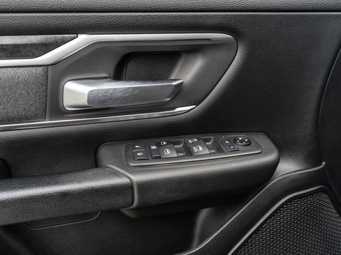 Used 2019 RAM 1500 Big Horn AWD/4WD image 16