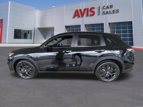 Used 2025 Honda HR-V Sport image 11