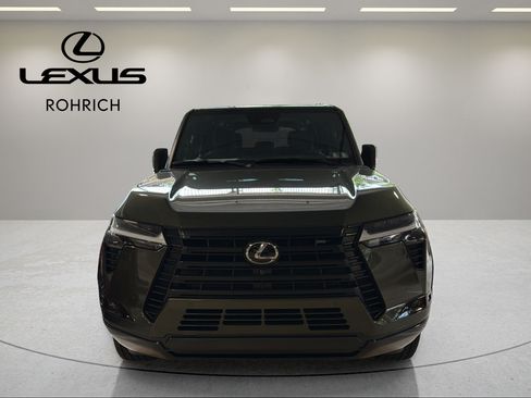 New 2026 Lexus GX 550 w/ Accessory Package (2T) AWD/4WD image 2