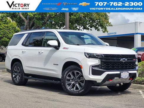 Used 2024 Chevrolet Tahoe Z71 w/ Z71 Off-Road Package AWD/4WD image 1