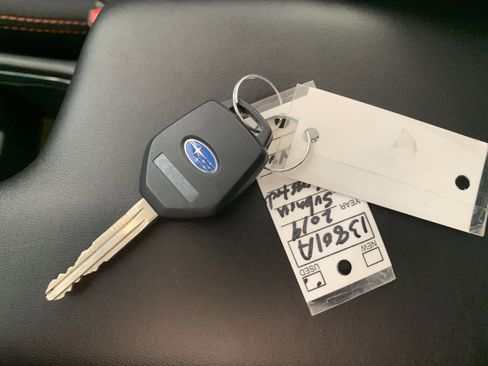 Used 2019 Subaru Crosstrek 2.0i Premium w/ Eyesight System image 22