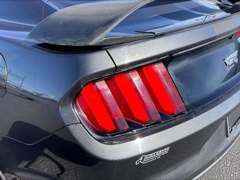 Used 2017 Ford Mustang GT Premium RWD image 32