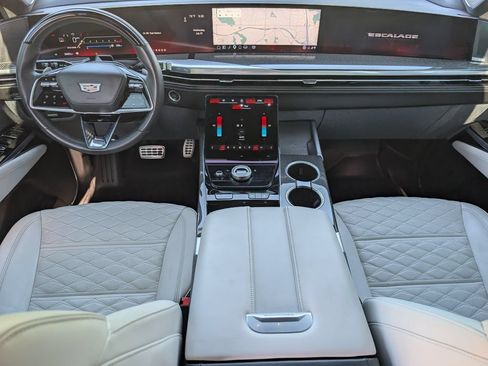 Certified 2025 Cadillac Escalade V AWD/4WD image 20