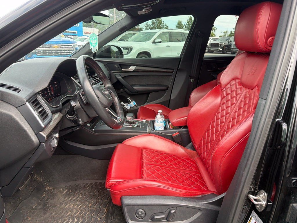 Used 2018 Audi SQ5 Prestige w/ Prestige Package AWD/4WD image 6