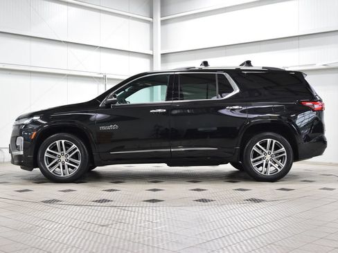 Used 2023 Chevrolet Traverse High Country w/ LPO, Cargo Package AWD/4WD image 4