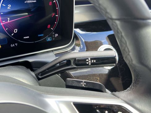 Used 2025 Mercedes-Benz C 300 4MATIC Sedan image 20