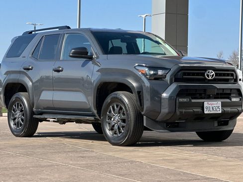 Certified 2025 Toyota 4Runner SR5 image 2