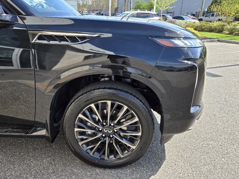 New 2026 INFINITI QX80 Autograph w/ Premium Cargo Package AWD/4WD image 14