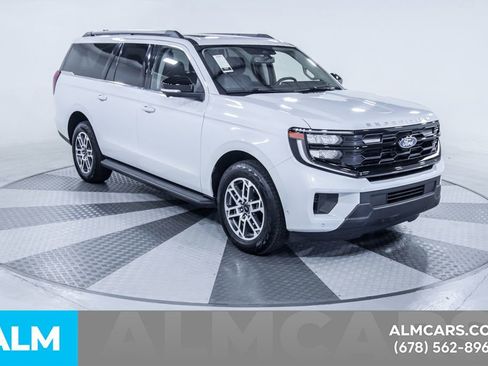 Used 2025 Ford Expedition Max Active AWD/4WD image 14