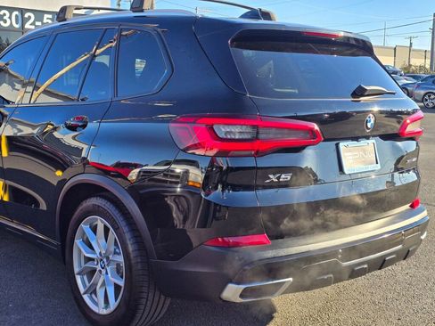 Used 2019 BMW X5 xDrive40i w/ Convenience Package AWD/4WD image 8