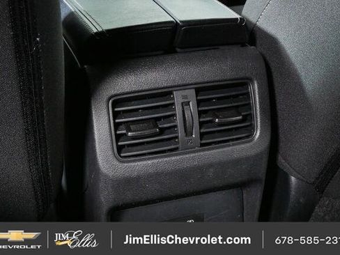 Used 2025 Nissan Rogue SV AWD/4WD image 18