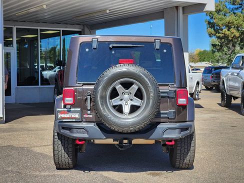 Used 2013 Jeep Wrangler Sahara w/ Connectivity Group AWD/4WD image 11