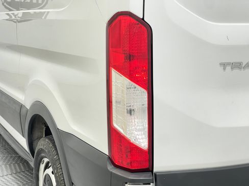 Used 2016 Ford Transit 150 130 Low Roof RWD image 32