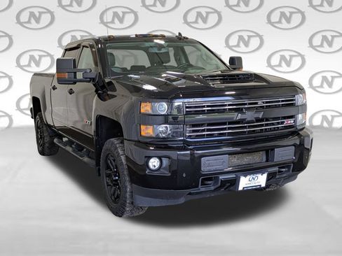 Used 2019 Chevrolet Silverado 2500 LTZ w/ Duramax Plus Package AWD/4WD image 37