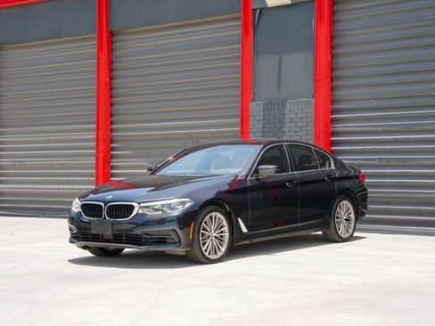 Used 2020 BMW 540i xDrive w/ Premium Package AWD/4WD image 1