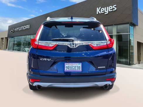 Used 2017 Honda CR-V Touring image 4
