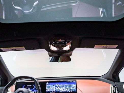 Used 2023 BMW iX xDrive50 w/ Sport Package image 17