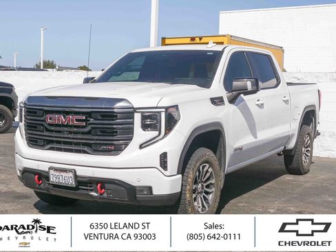 Used 2023 GMC Sierra 1500 AT4 w/ AT4 Premium Package AWD/4WD image 1