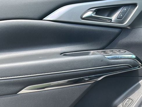 New 2026 Chevrolet Traverse LT w/ Enhanced Driving Package image 13