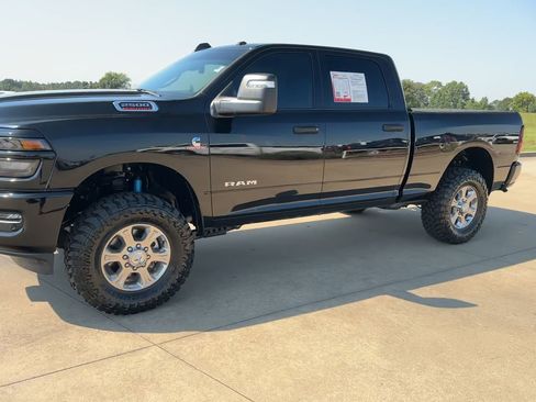 Used 2025 RAM 2500 Big Horn image 5