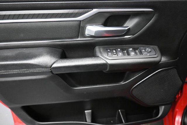 Used 2025 RAM 1500 Big Horn AWD/4WD image 13