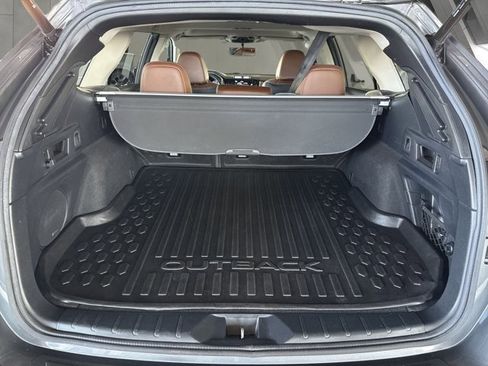 Used 2022 Subaru Outback Touring image 21