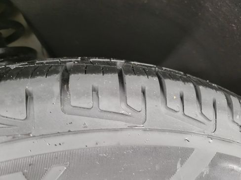 Used 2023 Chevrolet Traverse LT image 5