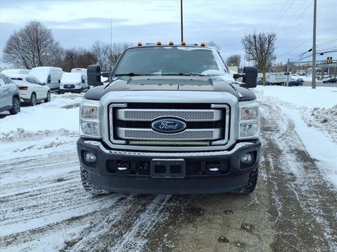 Used 2016 Ford F350 Platinum w/ Snow Plow Prep Package image 2