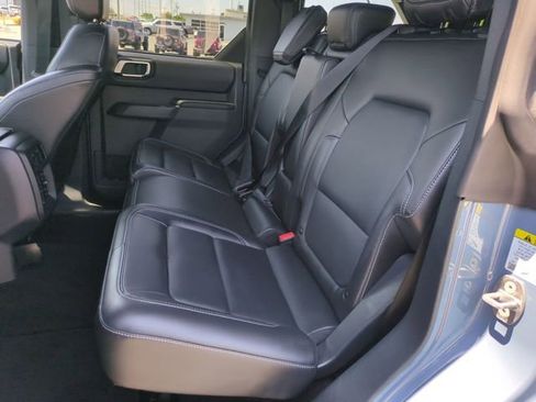 Used 2025 Ford Bronco Outer Banks AWD/4WD image 29