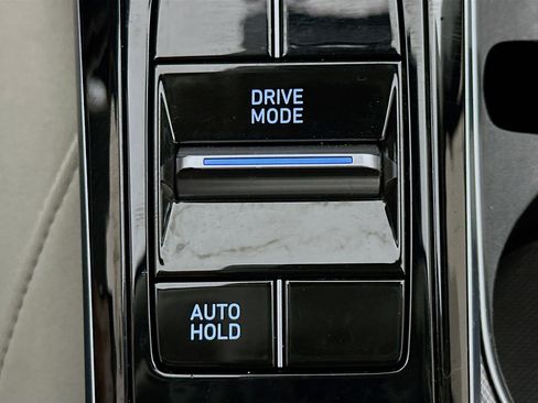 Used 2021 Hyundai Sonata SEL w/ Preferred Accessory Package image 25