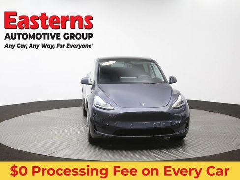 Used 2023 Tesla Model Y Long Range AWD/4WD image 46