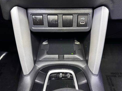 Certified 2024 Toyota Corolla Cross LE image 38