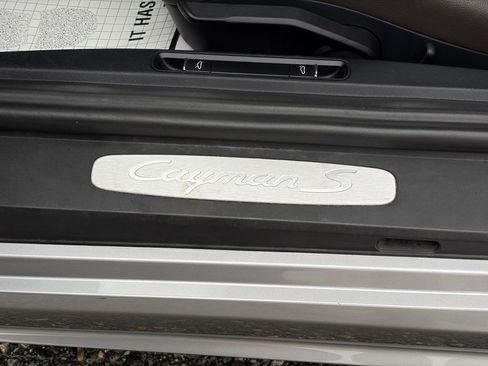 Used 2018 Porsche 718 Cayman S image 21
