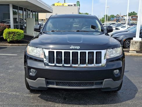 Used 2011 Jeep Grand Cherokee 70th Anniversary AWD/4WD image 2