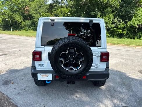 Used 2022 Jeep Wrangler Unlimited Rubicon 4xe w/ Cold Weather Group AWD/4WD image 6