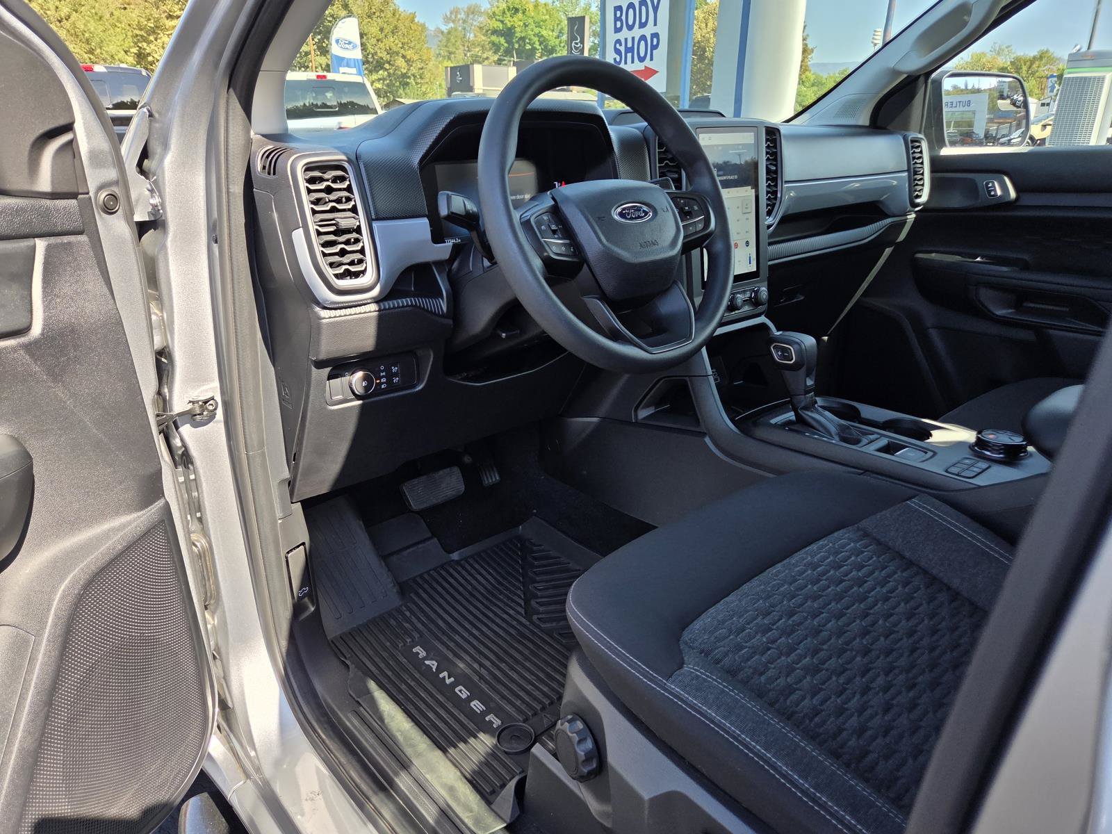 Used 2024 Ford Ranger XL w/ Trailer Tow Package AWD/4WD image 11