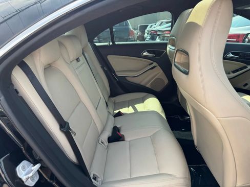 Used 2014 Mercedes-Benz CLA 250 4MATIC image 15