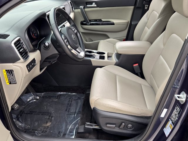 Used 2022 Kia Sportage EX FWD image 11