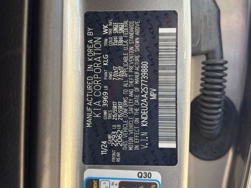 Used 2025 Kia Seltos S image 24