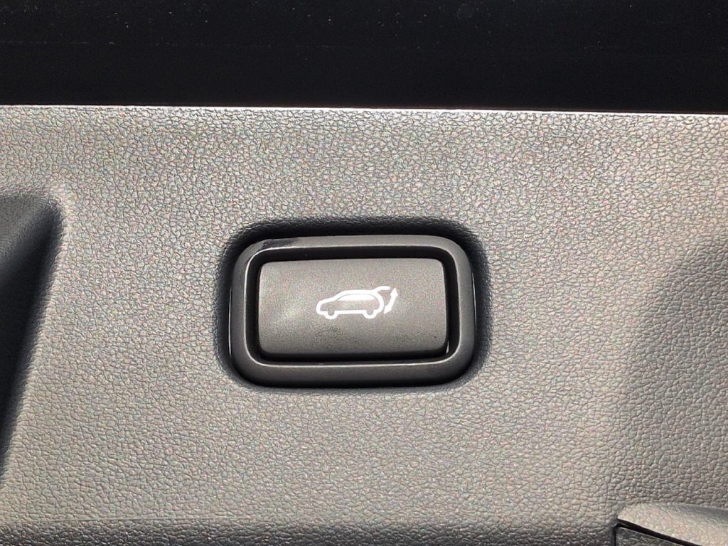 New 2026 Hyundai Tucson Limited AWD/4WD image 17