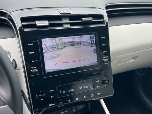 Used 2022 Hyundai Tucson SEL w/ Convenience + Premium Package FWD image 20