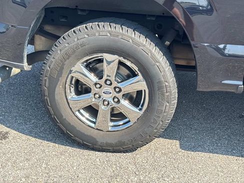 Used 2020 Ford F150 XLT w/ Equipment Group 302A Luxury AWD/4WD image 12