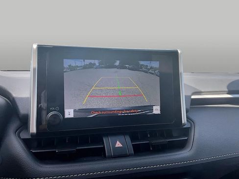 Certified 2025 Toyota RAV4 XLE AWD/4WD image 26