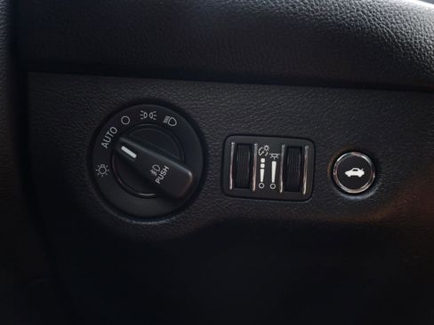 Used 2021 Dodge Challenger R/T Scat Pack RWD image 34