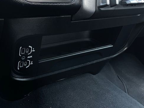 Used 2024 RAM 2500 Big Horn image 21